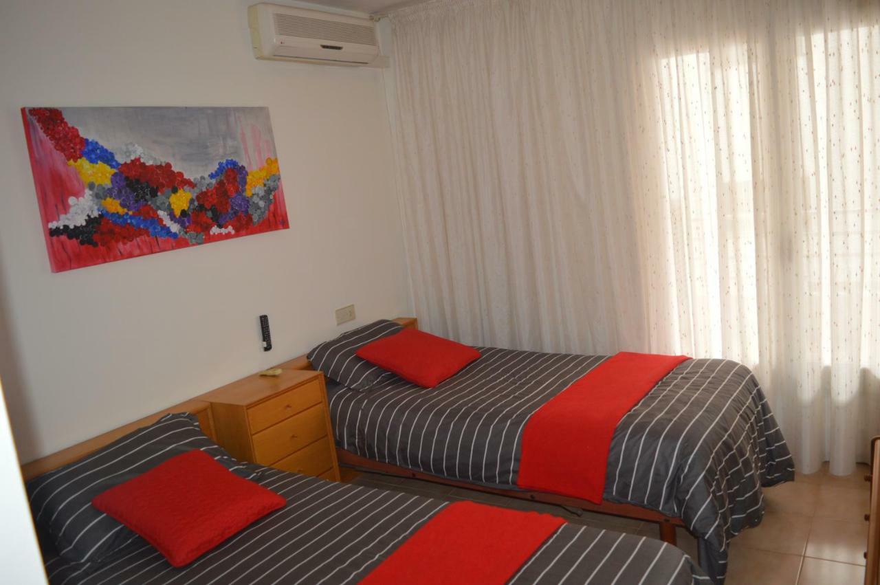 Apartamento Completo 200M Playa Apartment Росес Екстериор снимка
